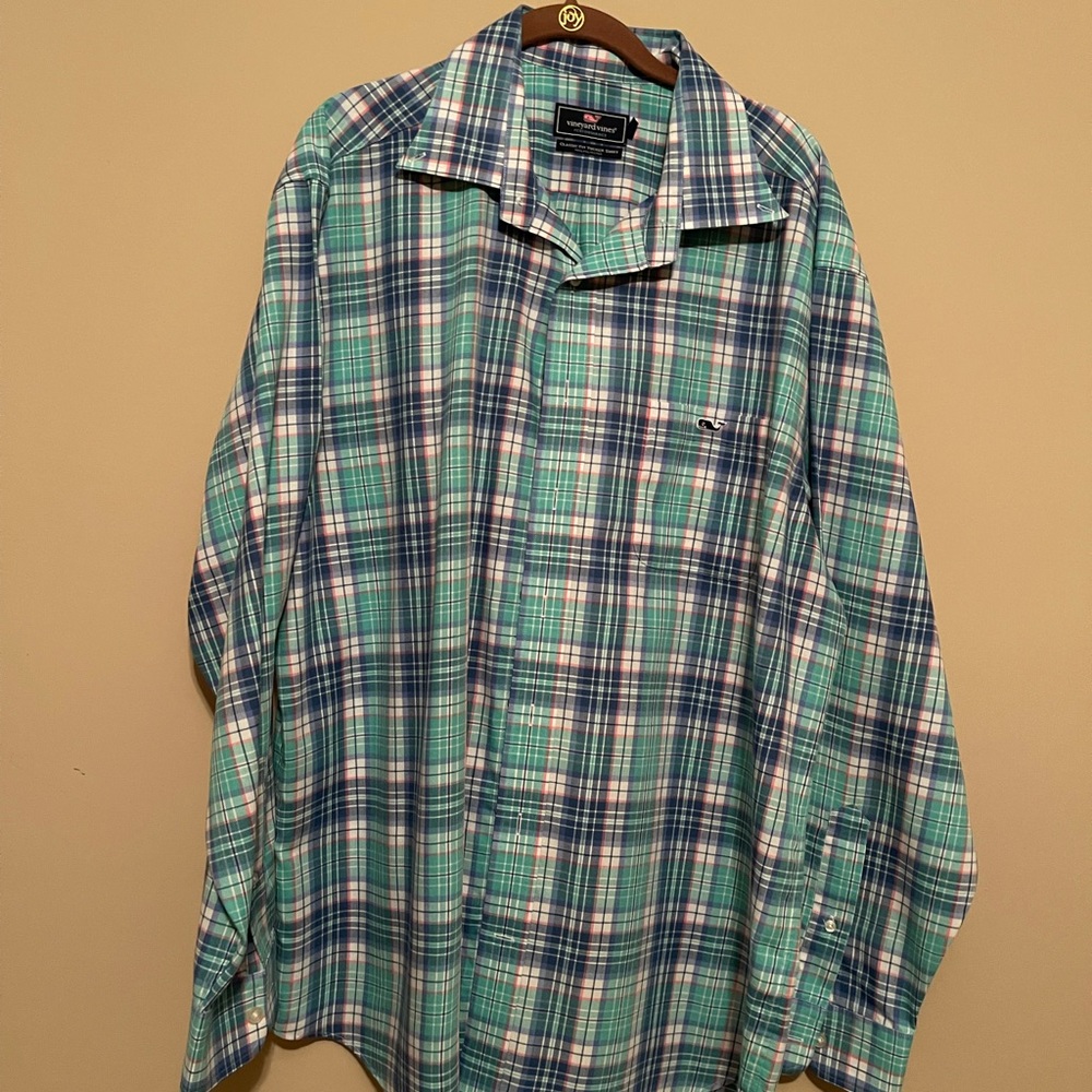 Vineyard Vines Classic Fit Tucker Button Down